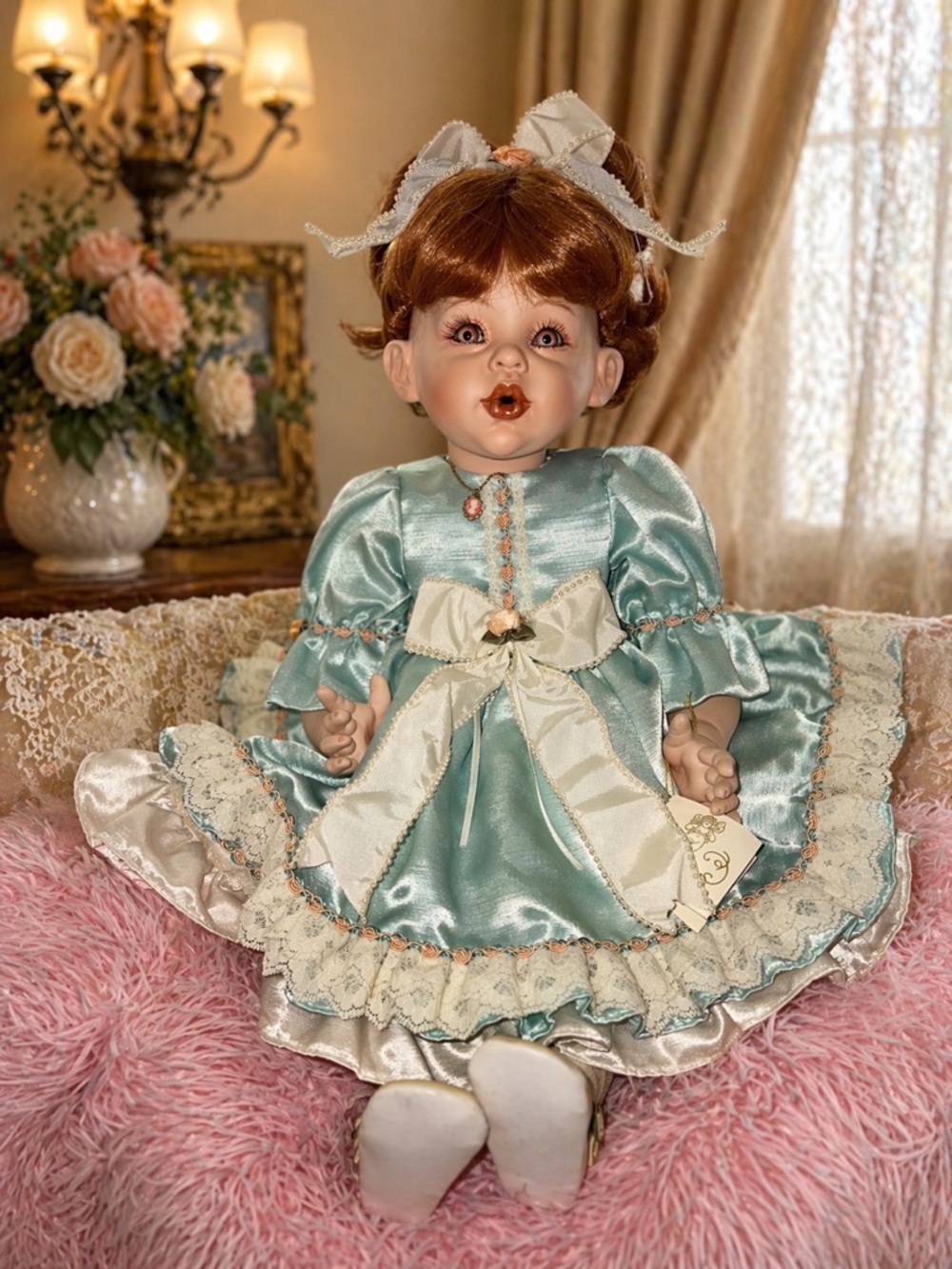 ✨ Fayzah Spanos Vintage Porcelain Doll – 1994 – #909/2000 Limited Edition ✨